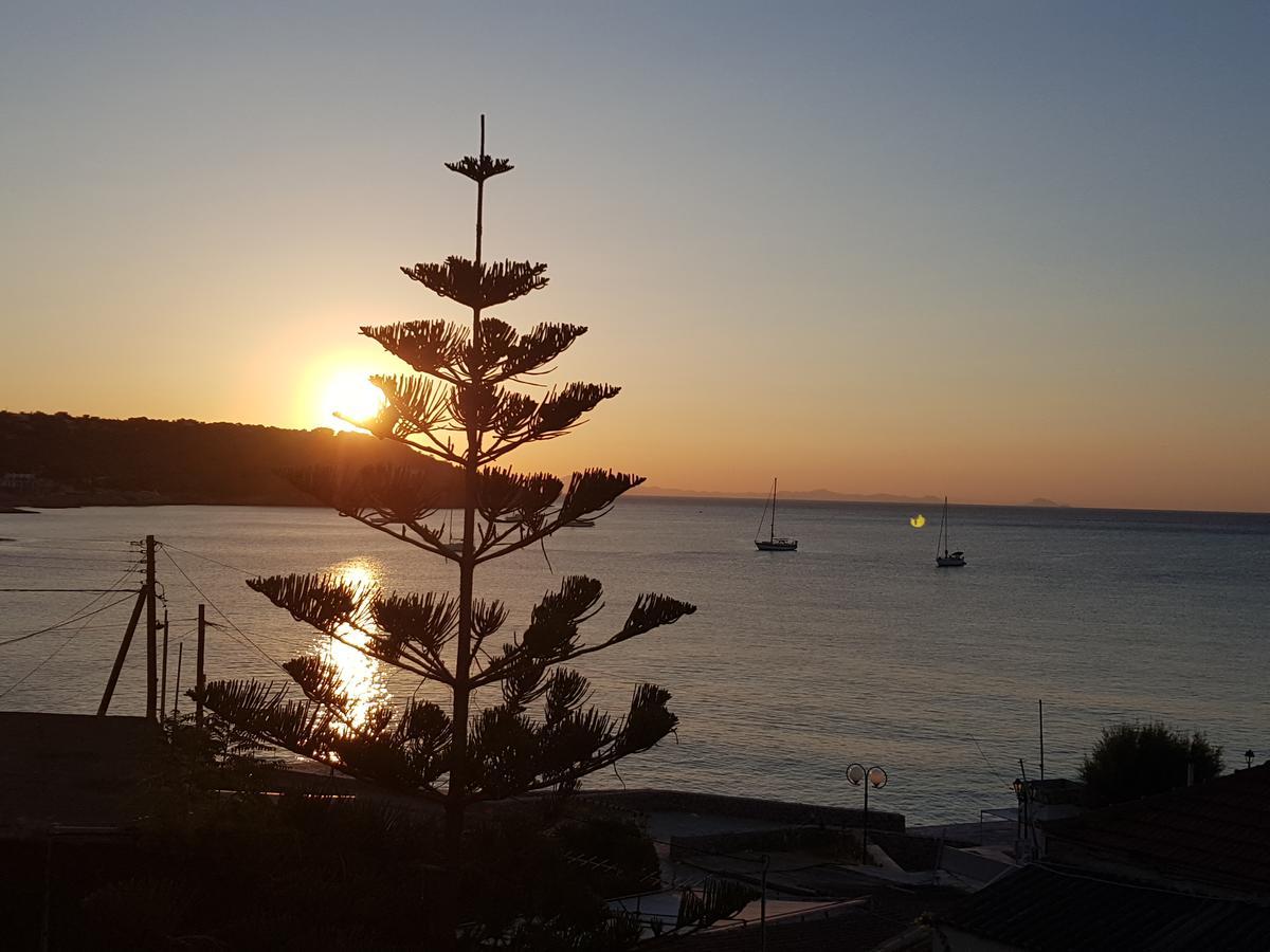 Sunrise Flora Daire Agia Marina  Dış mekan fotoğraf